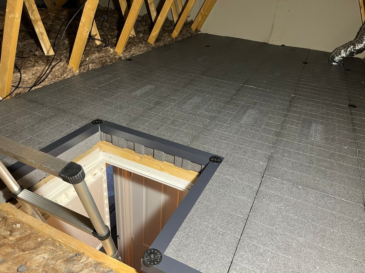 Cavity wall insulation